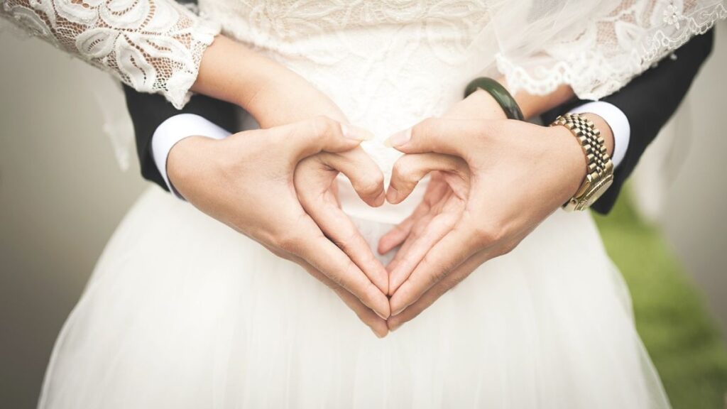 How Mutual Funds Can Help You Plan Your Dream Wedding