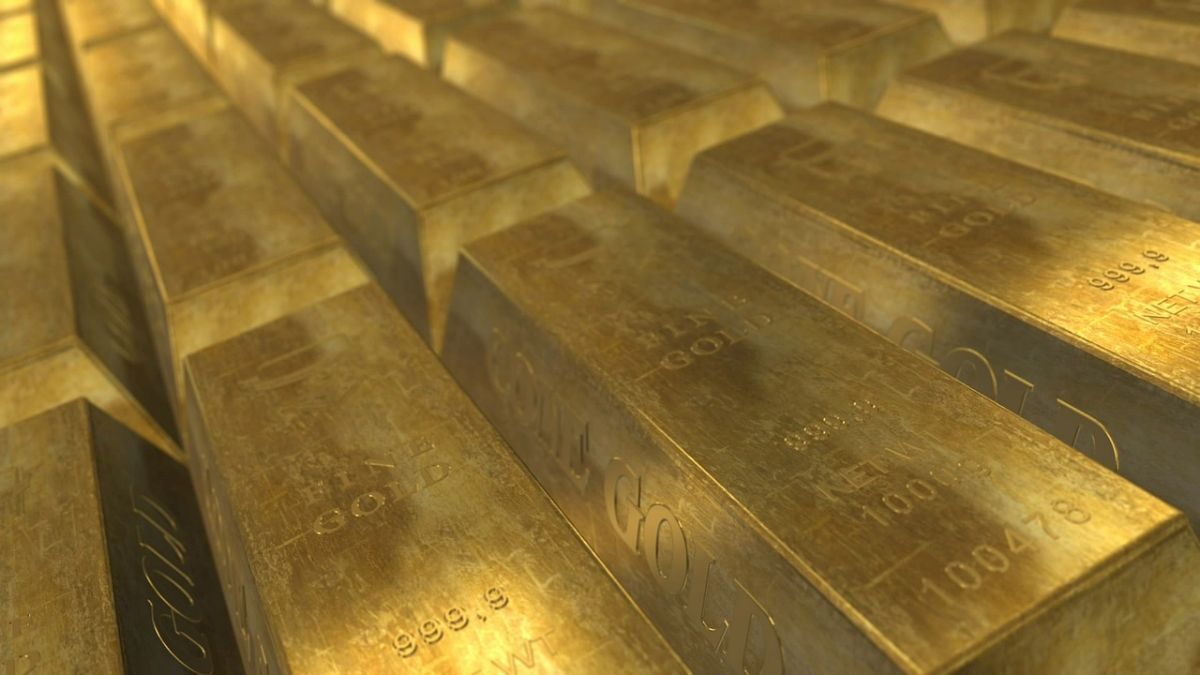 Gold Price Trends 2024: Insights from FintechZoom and Expert Predictions